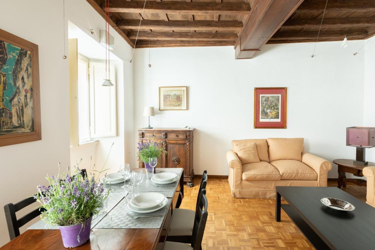 Ferienwohnung Spectacularly Bright, By Piazza Navona And The Pantheon - A/C, Wifi, Elevator Rom Exterior foto