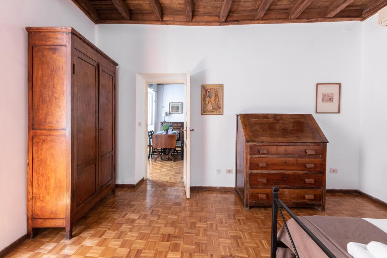 Ferienwohnung Spectacularly Bright, By Piazza Navona And The Pantheon - A/C, Wifi, Elevator Rom Exterior foto
